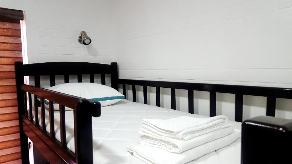 Hostel Bravo Фергана Экстерьер фото